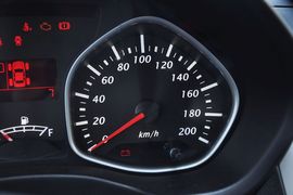 2013款一汽夏利N7