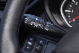 2013款一汽夏利N7