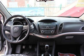 江淮瑞风S51.8T+6MT天窗版车型实拍