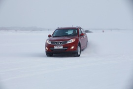 广汽传祺GS5冰雪试驾(98735)