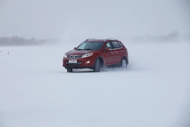 广汽传祺GS5冰雪试驾(98735)