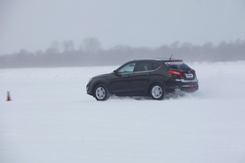 广汽传祺GS5冰雪试驾(98735)