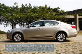 长安睿骋试驾图解