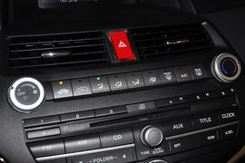 2013款本田雅阁2.0L