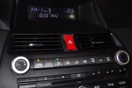 2013款本田雅阁2.0L