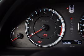 2013款本田雅阁2.0L