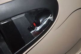 2011款吉利全球鹰熊猫1.3L手动舒适型Ⅱ