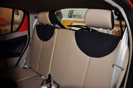 2011款吉利全球鹰熊猫1.3L手动舒适型Ⅱ