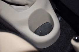 2011款吉利全球鹰熊猫1.3L手动舒适型Ⅱ