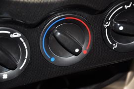 2011款吉利全球鹰熊猫1.3L手动舒适型Ⅱ