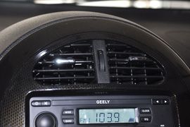 2011款吉利全球鹰熊猫1.3L手动舒适型Ⅱ