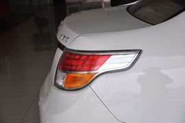 2013款吉利全球鹰GC7