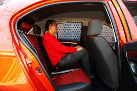 试驾天津一汽夏利N7