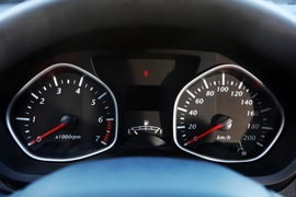 试驾天津一汽夏利N7