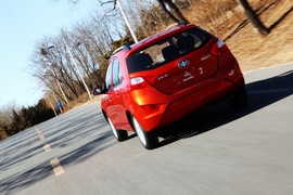 试驾天津一汽夏利N7