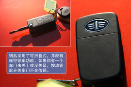 试驾天津一汽夏利N7