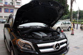 2013款奔驰GL35O柴油尊享型