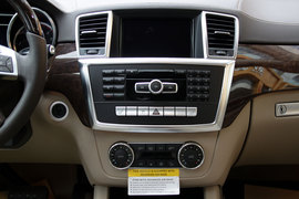 2013款奔驰GL35O柴油尊享型