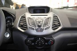 2013款长安福特翼搏1.5L