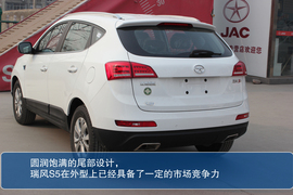 江淮瑞风S51.8T+6MT天窗版车型实拍