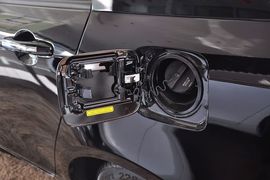 2013款吉利帝豪EC715手动进取型
