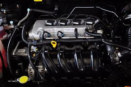 2013款吉利帝豪EC715手动进取型
