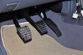 2013款吉利帝豪EC7