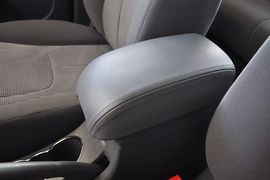 2013款吉利帝豪EC7