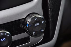 2013款吉利帝豪EC7