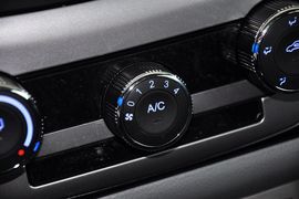 2013款吉利帝豪EC7