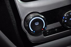 2013款吉利帝豪EC7