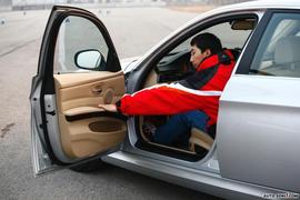 09款新BMW3系内饰