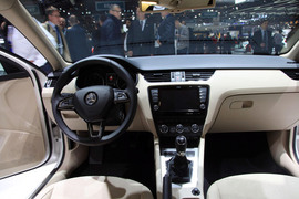 全新斯柯达明锐日内瓦车展实拍