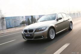 09款新BMW3系动态