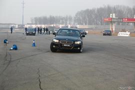 09款新BMW3系动态