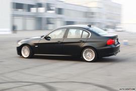 09款新BMW3系动态