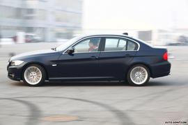 09款新BMW3系动态