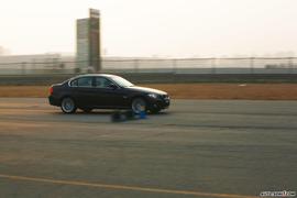09款新BMW3系动态