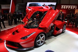 法拉利LaFerrari日内瓦车展实拍