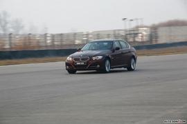 09款新BMW3系动态