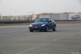 09款新BMW3系动态