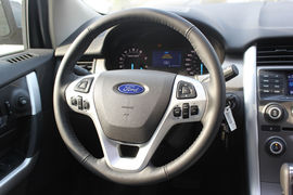 2012款锐界2.0T精锐天窗版内饰