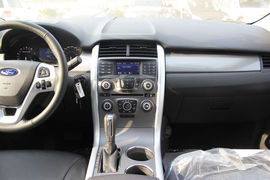 2012款锐界2.0T精锐天窗版内饰