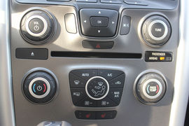 2012款锐界2.0T精锐天窗版内饰