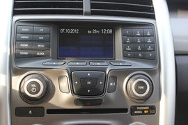 2012款锐界2.0T精锐天窗版内饰