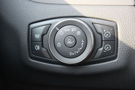 2012款锐界2.0T精锐天窗版内饰