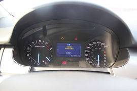 2012款锐界2.0T精锐天窗版内饰