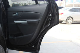 2012款锐界2.0T精锐天窗版内饰