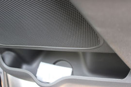 2012款锐界2.0T精锐天窗版内饰