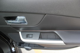 2012款锐界2.0T精锐天窗版内饰